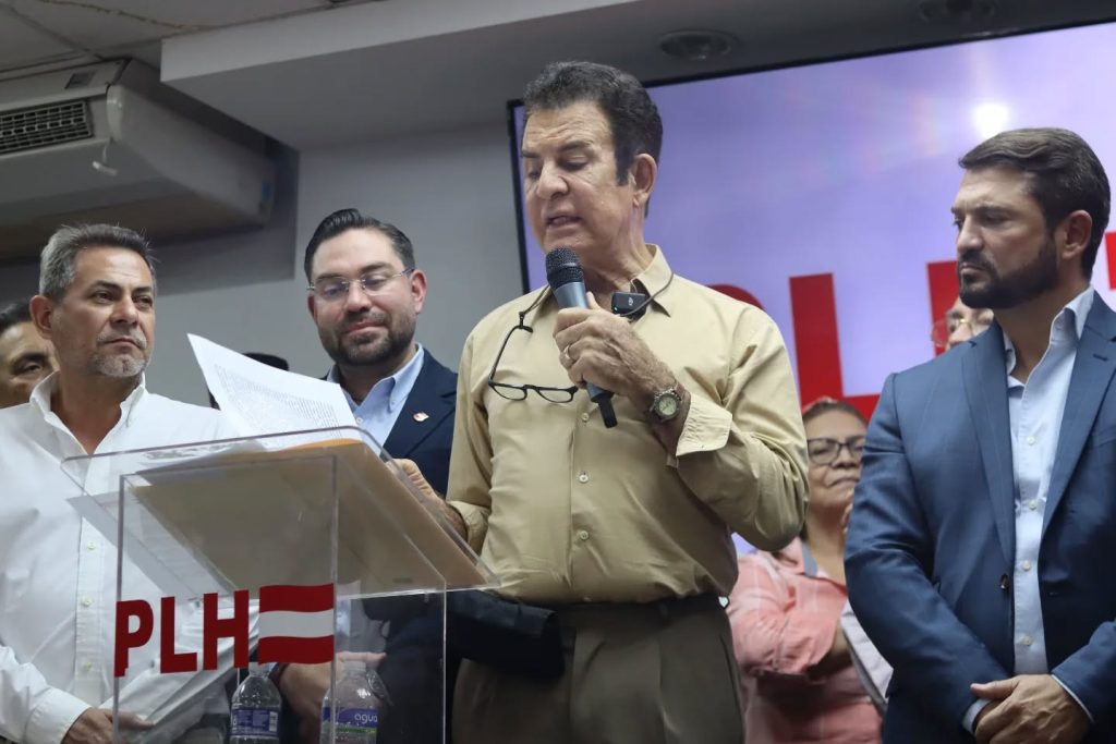 Salvador Nasralla figura como puntero en el escenario electoral