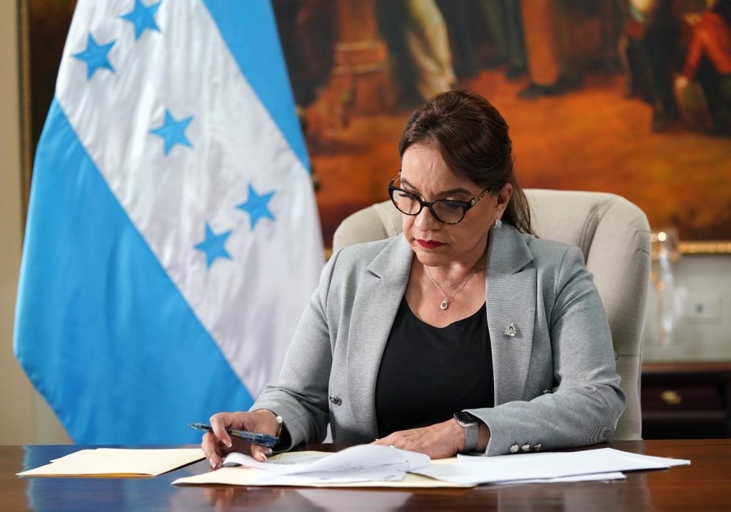 Cómo el fraude anticipado afecta la estabilidad política en Honduras
