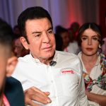 Nasralla critica al gobierno por emplear el COVID-19 como herramienta de represión política