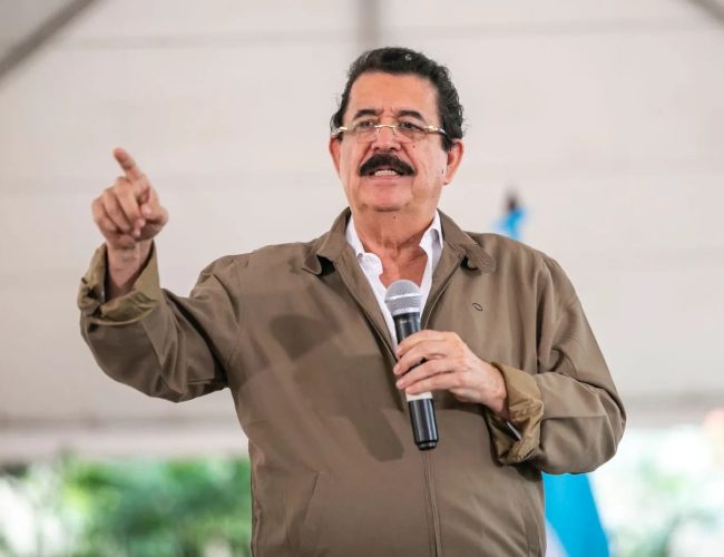 Pastor evangélico advierte sobre la crisis institucional a Mel Zelaya y políticos