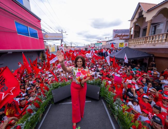 Honduras: Tensión Pre-Electoral y Denuncias de Movilización